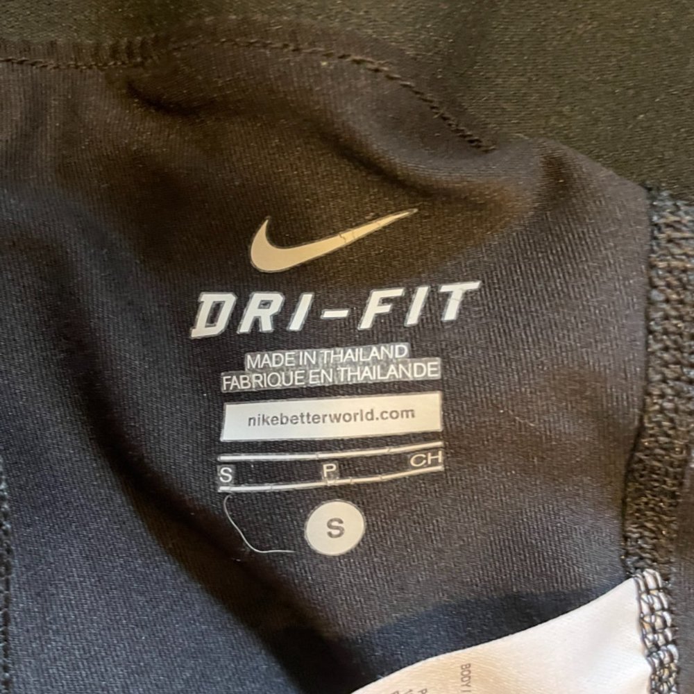 Nike Running Shorts With Compression Liner - image 2